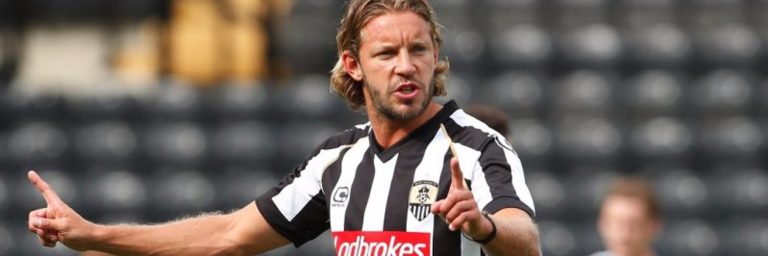 Alan Smith: Fernandes is the Worthy Manchester United Captain